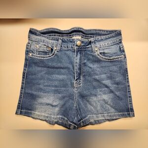 High-Rise Denim Shorts in Faded Blue